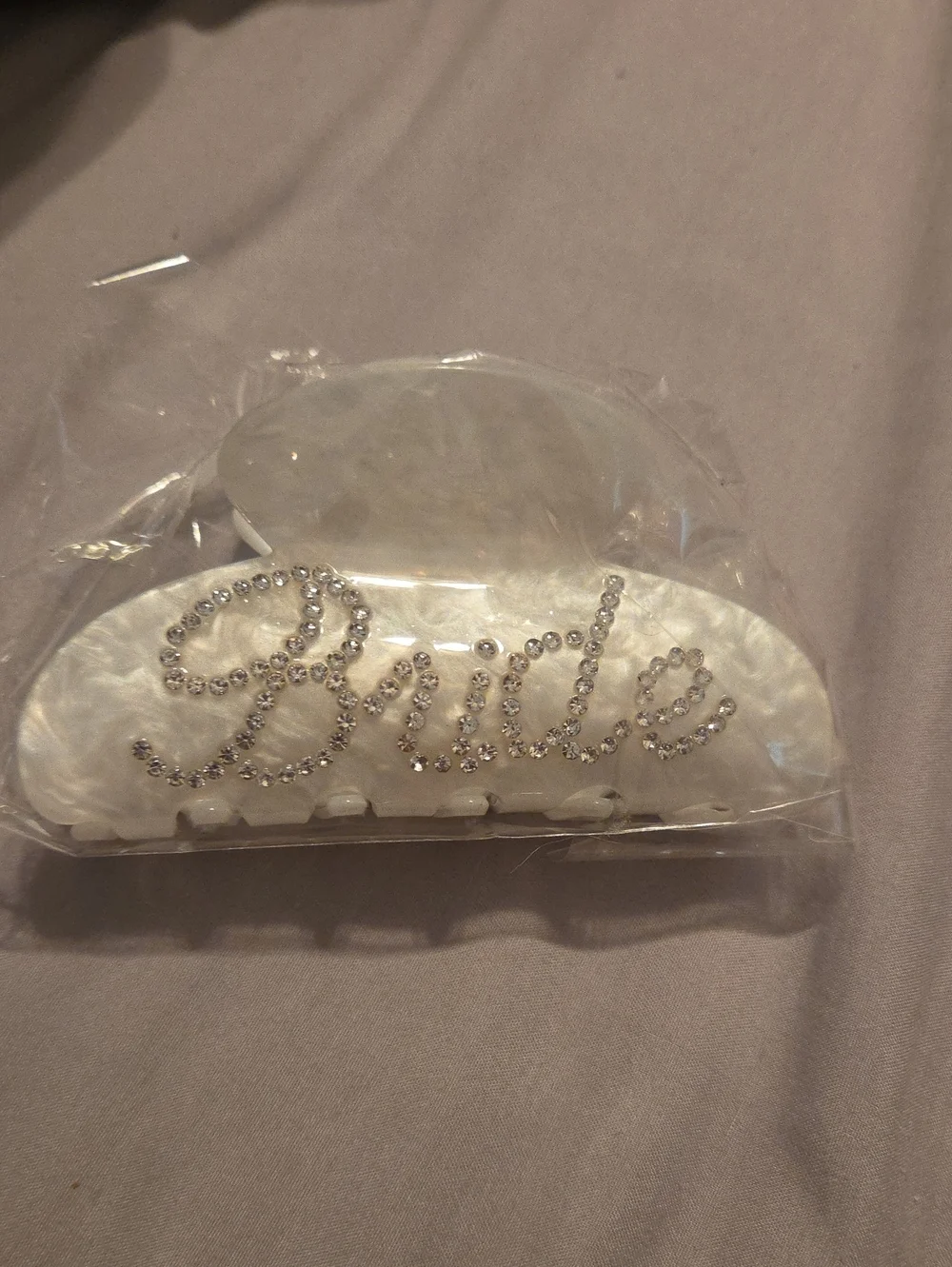 Bride Rhinestone Pearl-Effect Hair Claw